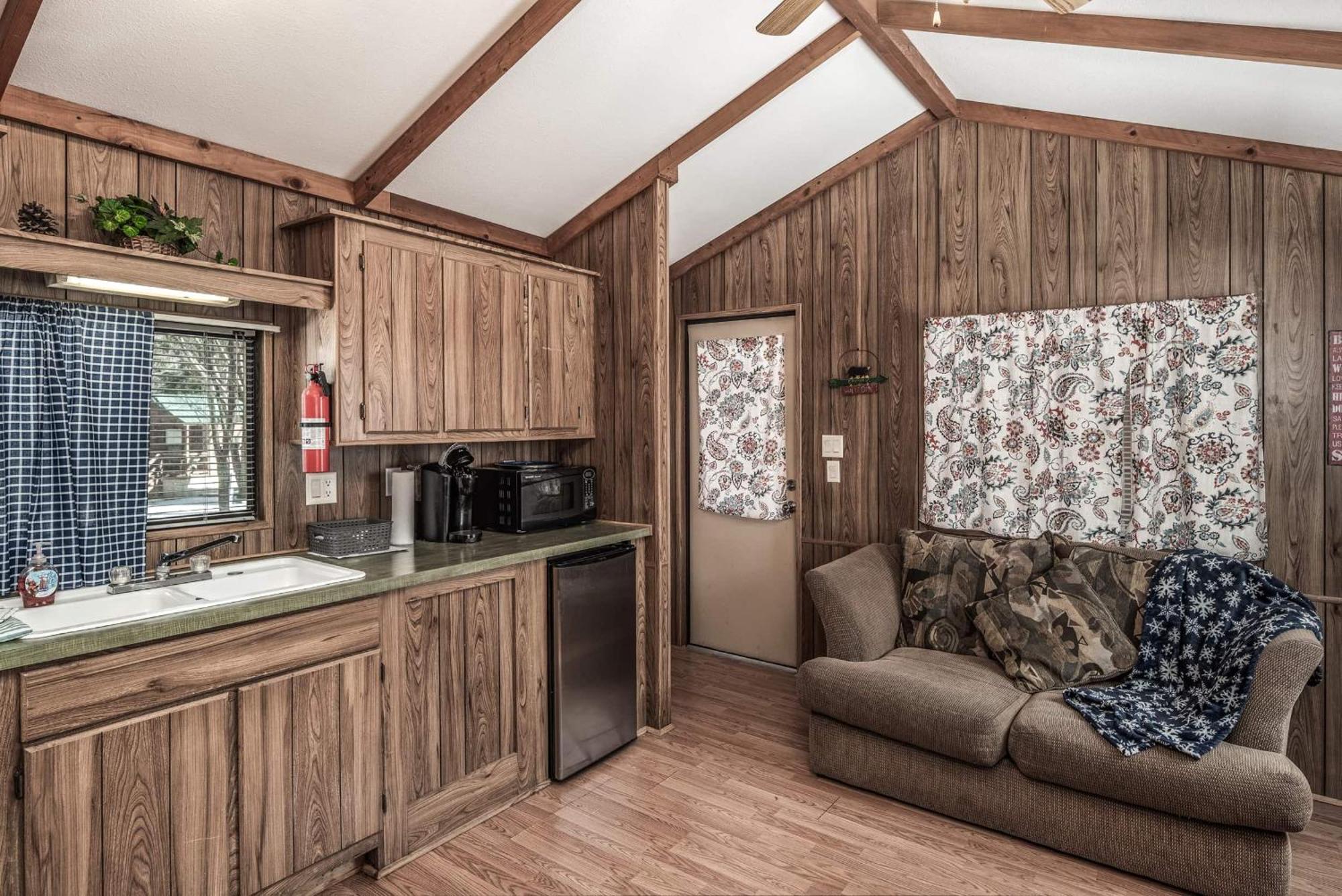 Rainbow Lake Cabin & Rv Resort Руидозо Экстерьер фото